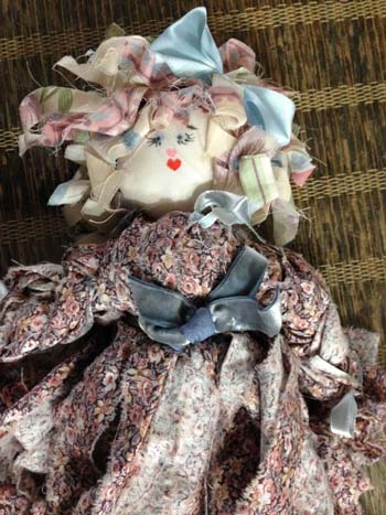 doll-with-easter-basket-m568-1424977226-jpg