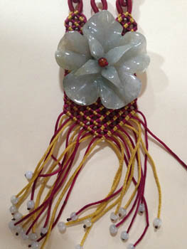 necklace-jade-flower-810-1462242320-jpg